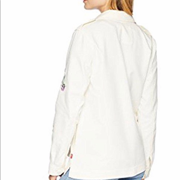 Levi’s Floral Embroidered Cotton Shirt Jacket - Picture 3 of 7